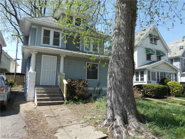 462 E 109th Street, Cleveland, OH 44108