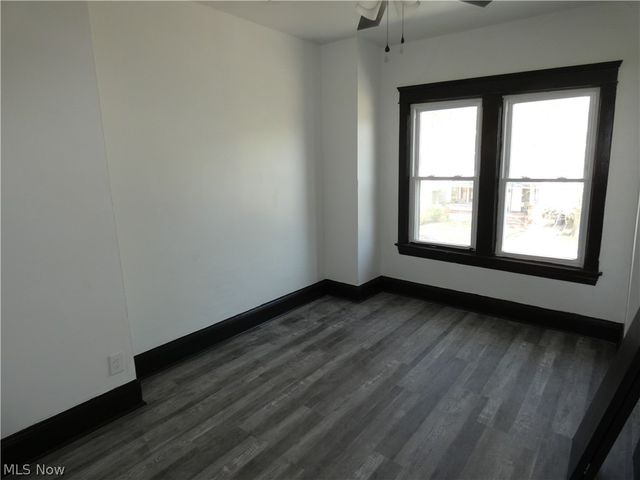 462 E 109th Street, Cleveland, OH 44108