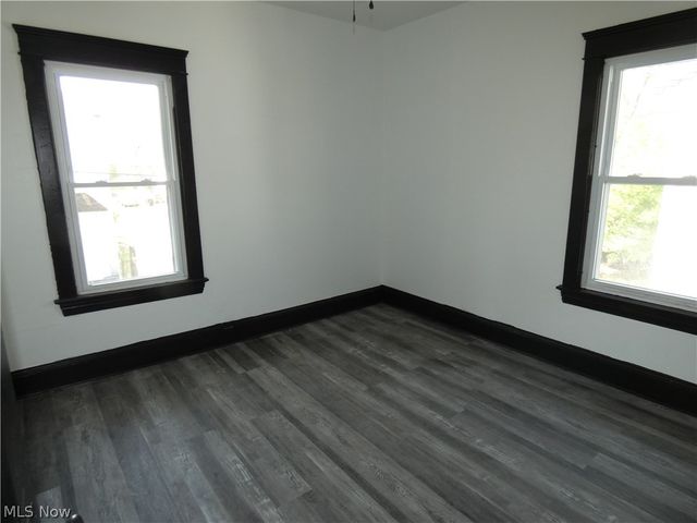 462 E 109th Street, Cleveland, OH 44108