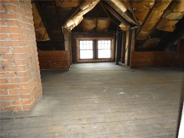 462 E 109th Street, Cleveland, OH 44108