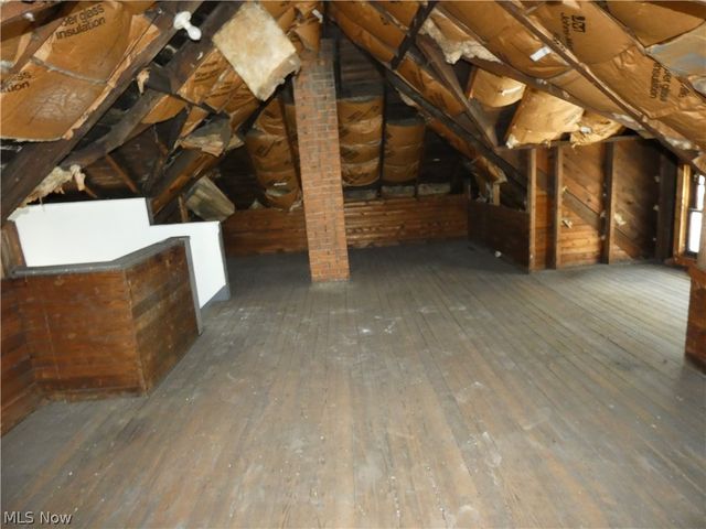 462 E 109th Street, Cleveland, OH 44108