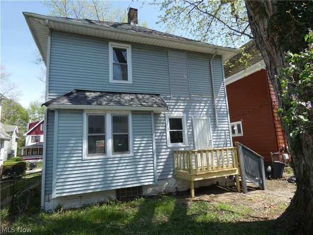 462 E 109th Street, Cleveland, OH 44108