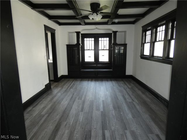 462 E 109th Street, Cleveland, OH 44108