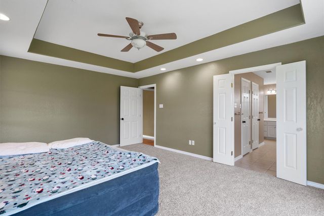 130 Cotton Rows LN, Taylor, TX 76574