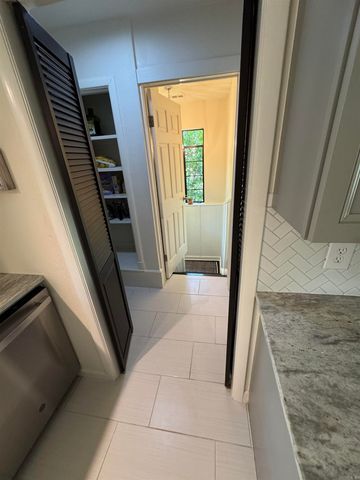 305 Ramble St, Hot Springs, AR 71901