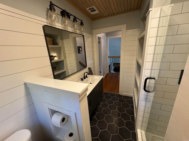 305 Ramble St, Hot Springs, AR 71901