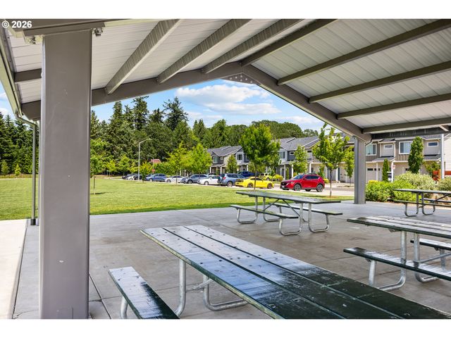1228 S QUARTZ Dr, Cornelius, OR 97113