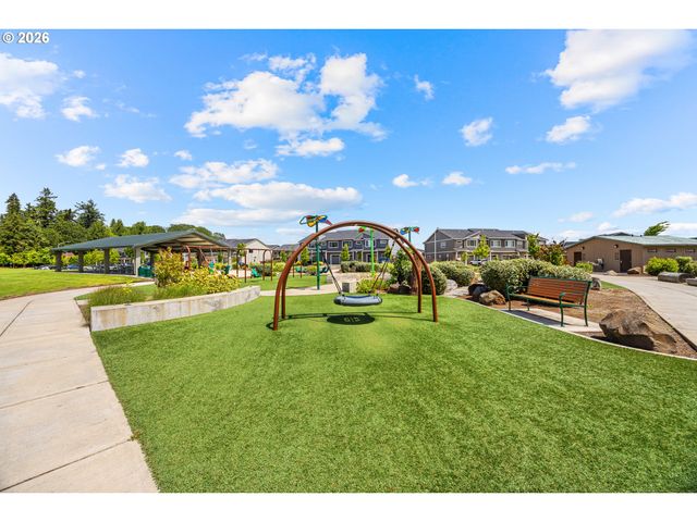 1228 S QUARTZ Dr, Cornelius, OR 97113