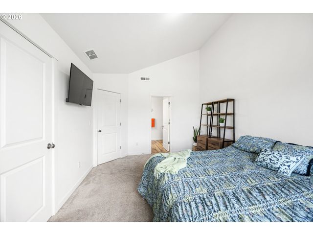 1228 S QUARTZ Dr, Cornelius, OR 97113