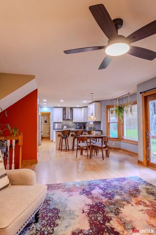 8121 Stockwell Street, Lincoln, NE 68506