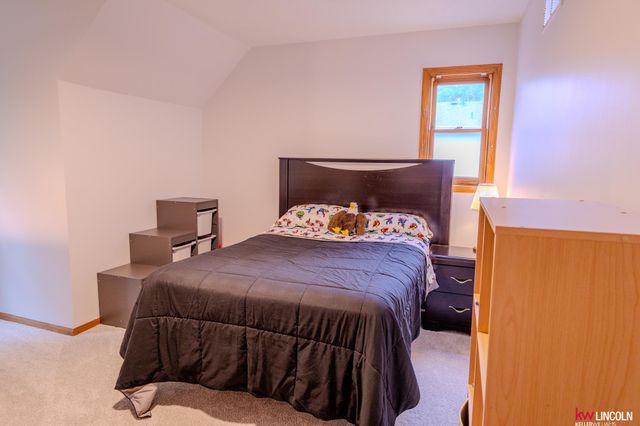 8121 Stockwell Street, Lincoln, NE 68506