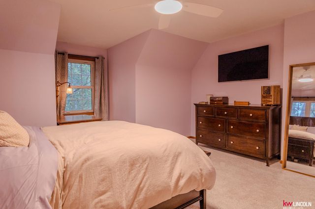 8121 Stockwell Street, Lincoln, NE 68506