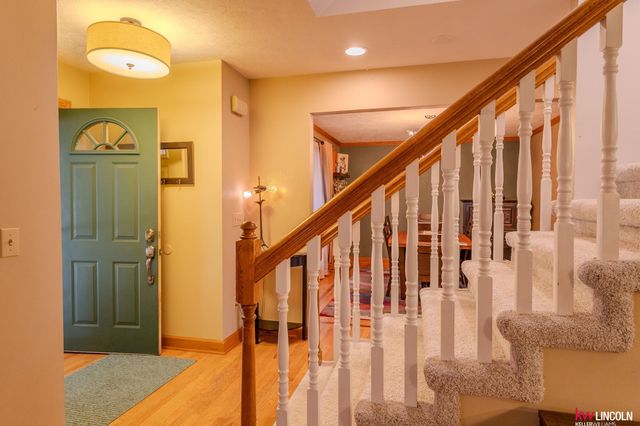 8121 Stockwell Street, Lincoln, NE 68506