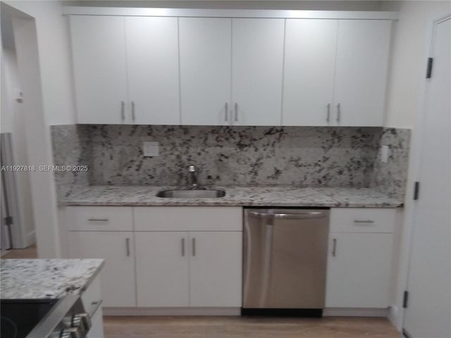 8325 SW 72nd Ave 308C, Miami, FL 33143