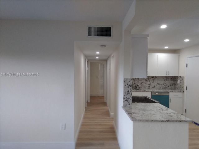 8325 SW 72nd Ave 308C, Miami, FL 33143