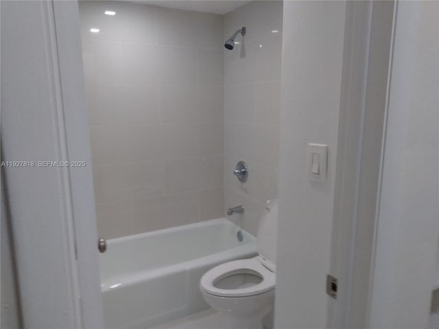 8325 SW 72nd Ave 308C, Miami, FL 33143