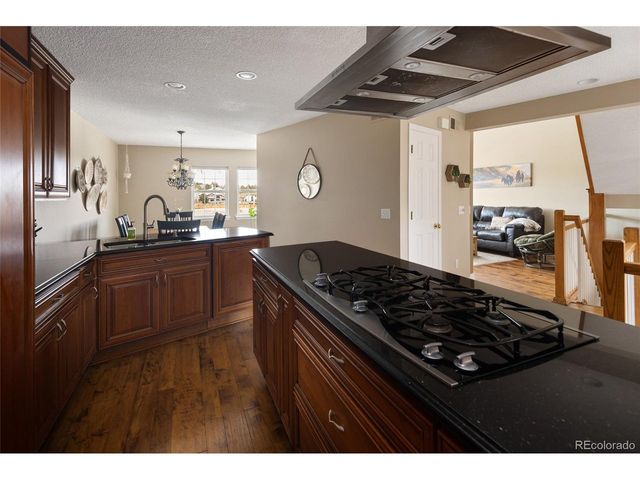 8666 Ainsdale Ct, Lone Tree, CO 80124