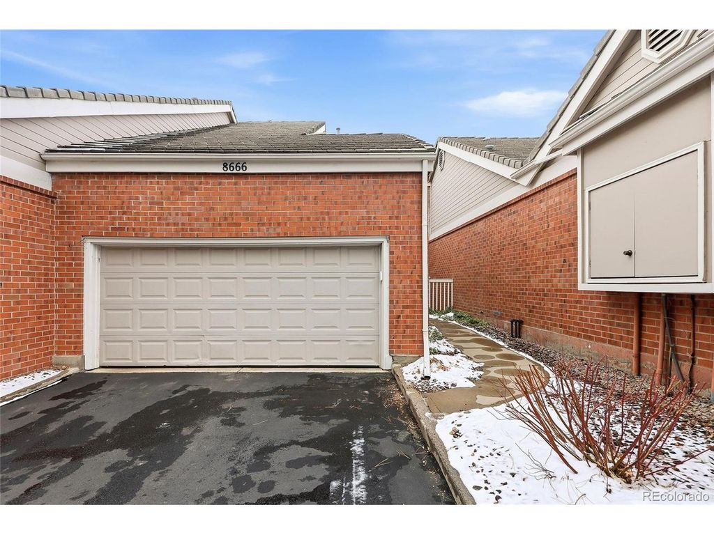 8666 Ainsdale Ct, Lone Tree, CO 80124