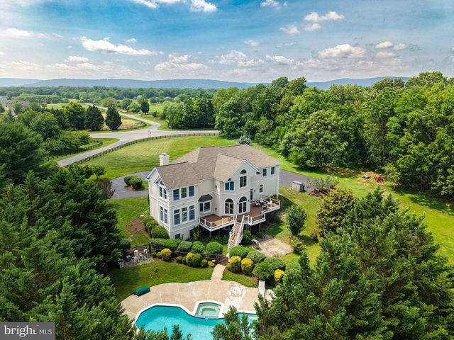 38140 WINSOME TRAIL LN, Purcellville, VA 20132