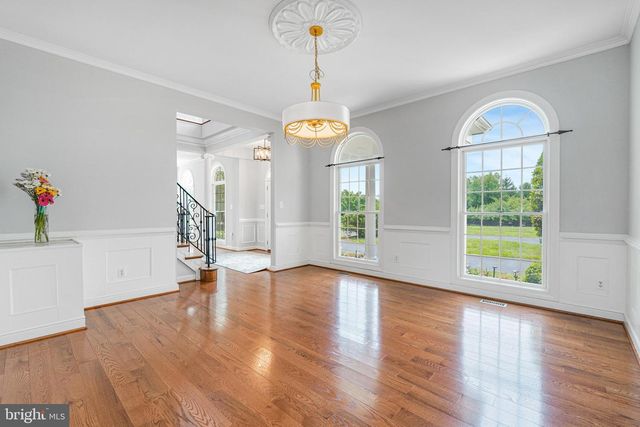 38140 WINSOME TRAIL LN, Purcellville, VA 20132