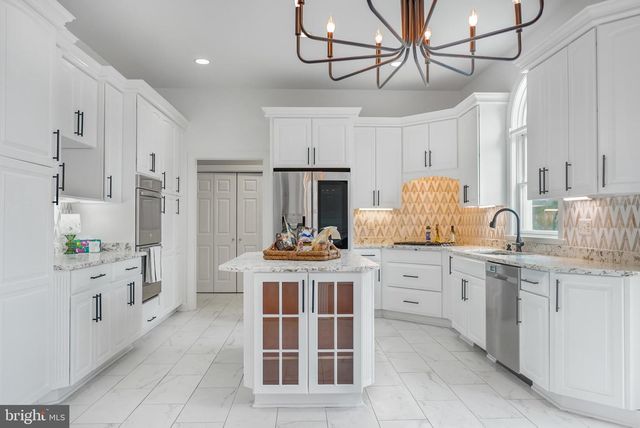 38140 WINSOME TRAIL LN, Purcellville, VA 20132