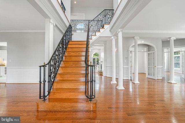 38140 WINSOME TRAIL LN, Purcellville, VA 20132