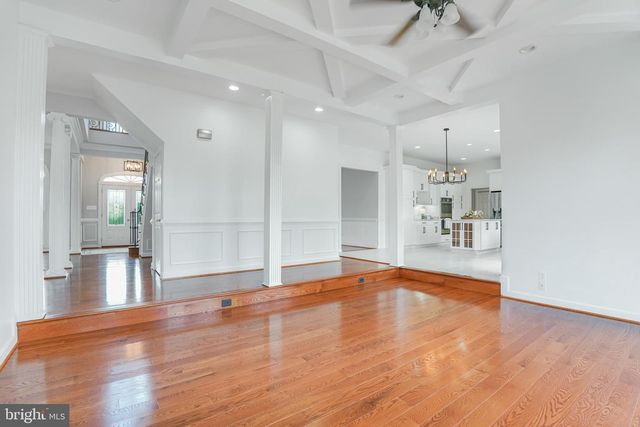 38140 WINSOME TRAIL LN, Purcellville, VA 20132