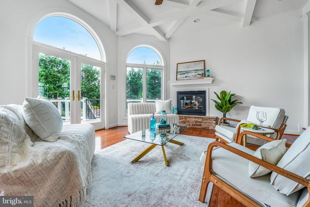 38140 WINSOME TRAIL LN, Purcellville, VA 20132