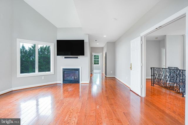 38140 WINSOME TRAIL LN, Purcellville, VA 20132