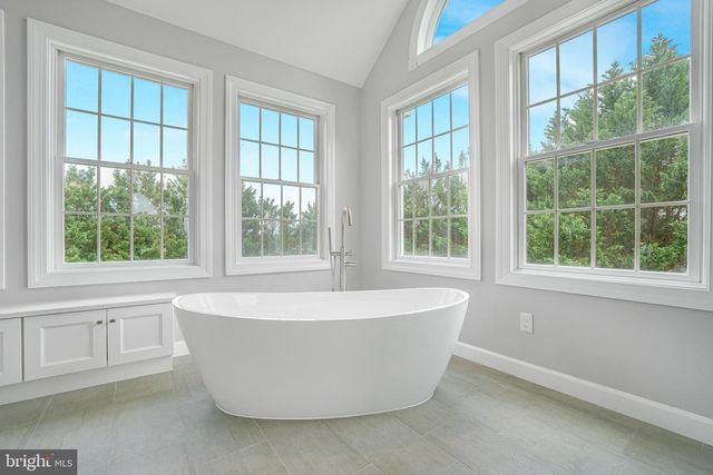 38140 WINSOME TRAIL LN, Purcellville, VA 20132