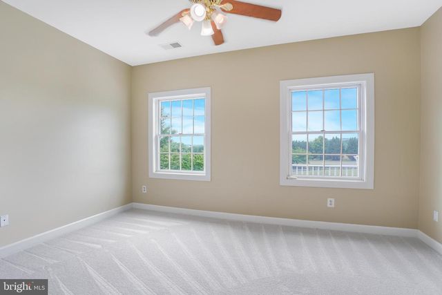38140 WINSOME TRAIL LN, Purcellville, VA 20132