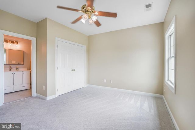 38140 WINSOME TRAIL LN, Purcellville, VA 20132