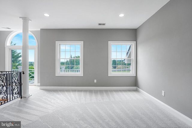 38140 WINSOME TRAIL LN, Purcellville, VA 20132