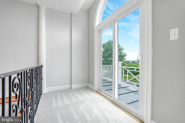38140 WINSOME TRAIL LN, Purcellville, VA 20132