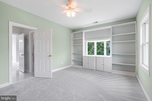 38140 WINSOME TRAIL LN, Purcellville, VA 20132