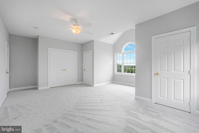 38140 WINSOME TRAIL LN, Purcellville, VA 20132