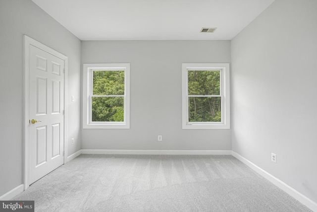 38140 WINSOME TRAIL LN, Purcellville, VA 20132