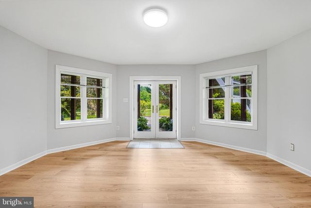 38140 WINSOME TRAIL LN, Purcellville, VA 20132