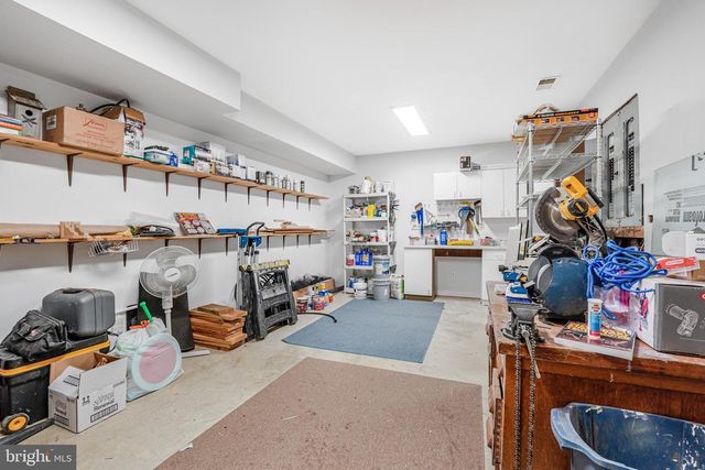 38140 WINSOME TRAIL LN, Purcellville, VA 20132