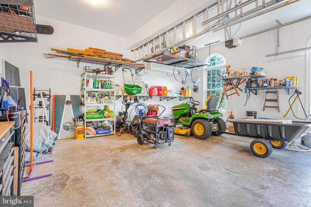 38140 WINSOME TRAIL LN, Purcellville, VA 20132