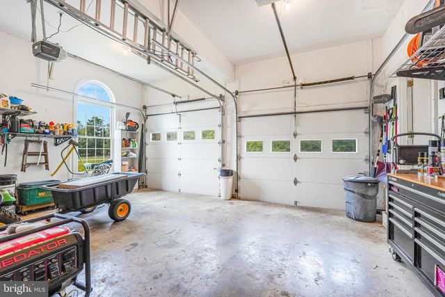 38140 WINSOME TRAIL LN, Purcellville, VA 20132