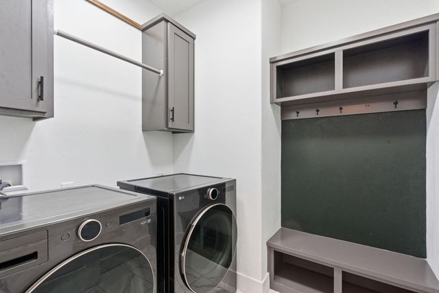 4196 Madrid Avenue, Ozark, MO 65721