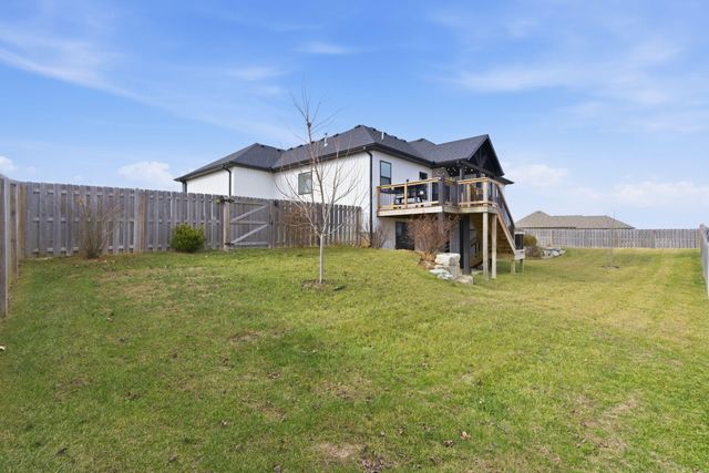 4196 Madrid Avenue, Ozark, MO 65721