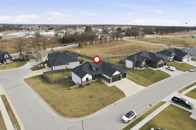 4196 Madrid Avenue, Ozark, MO 65721