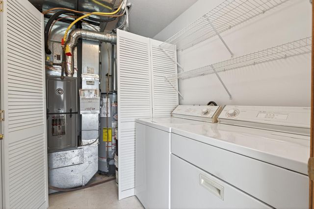 15681 Flackwood Way, Apple Valley, MN 55124