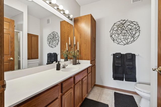 15681 Flackwood Way, Apple Valley, MN 55124