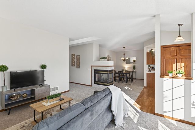 15681 Flackwood Way, Apple Valley, MN 55124