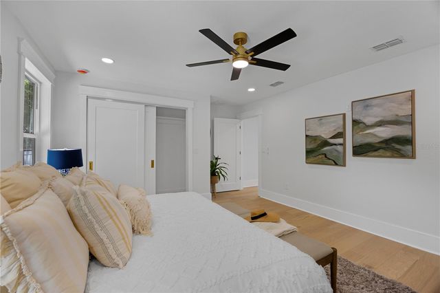 4621 4TH AVENUE N, St Petersburg, FL 33713