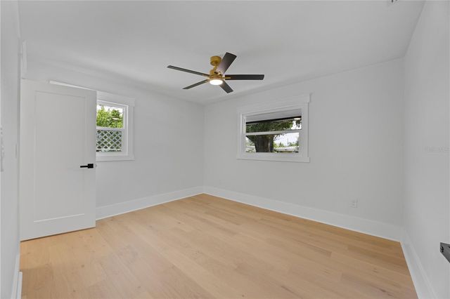 4621 4TH AVENUE N, St Petersburg, FL 33713