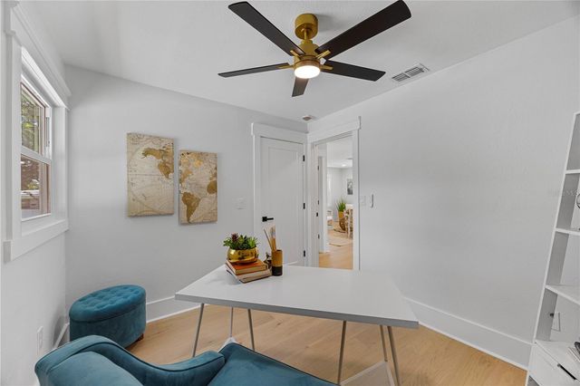 4621 4TH AVENUE N, St Petersburg, FL 33713